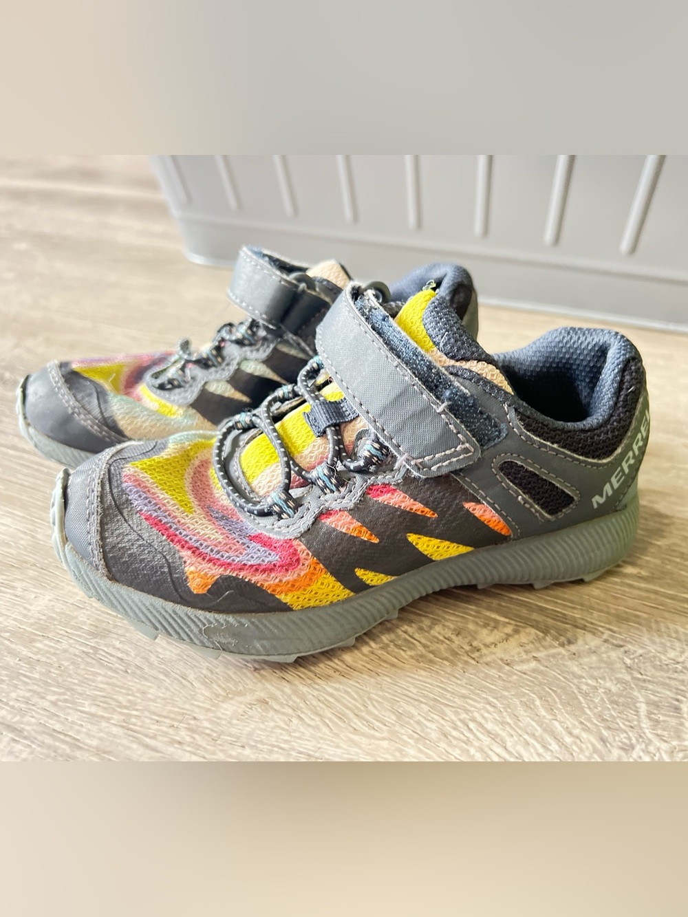 Merrell Kids Gray Sneakers with Yellow & Multicolor Flame Accents